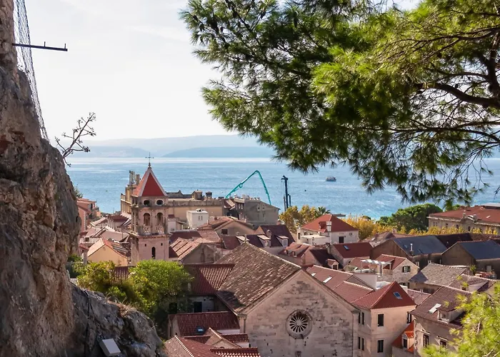 Loncar-2 By Interhome