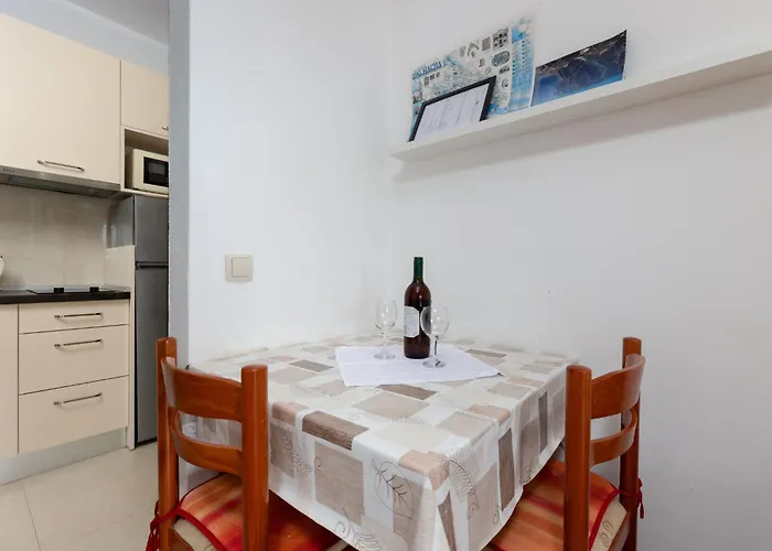 Appartement Loncar-2 By Interhome